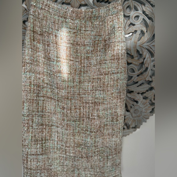 ISO Badgley Mischka mid-lend Pleated Skirt - Size 2, Elegant & Chic - Picture 4 of 10